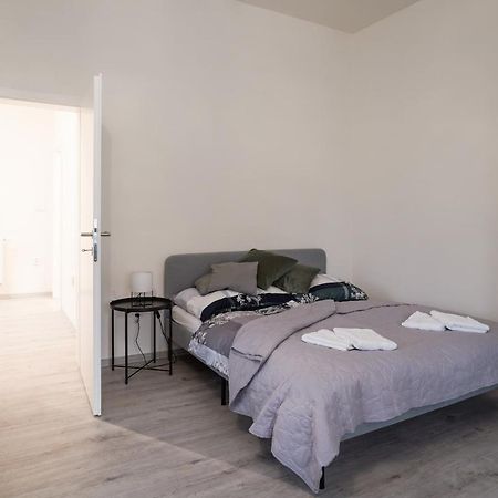 Lucy'S Apartments Olomouc Bagian luar foto