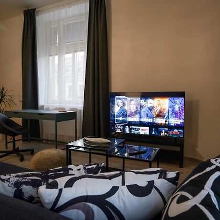 Lucy'S Apartments Olomouc Bagian luar foto